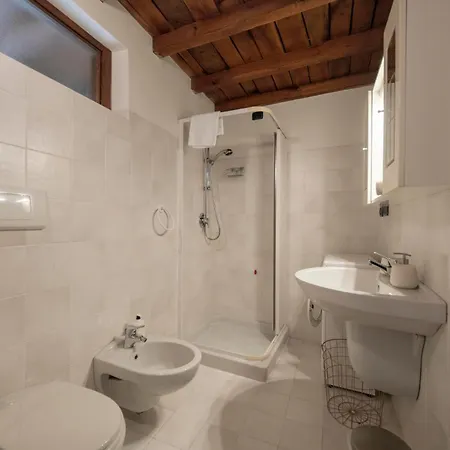 Al Castello - Elegante Residenz Mit Schwimmbad Apartment *