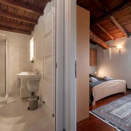 Al Castello Elegante Residenz Mit Schwimmbad